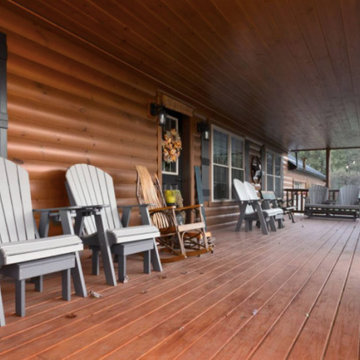 Musketeer Log Cabin