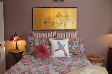 Inspiration for a shabby-chic style bedroom remodel in DC Metro