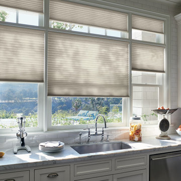 Hunter Douglas