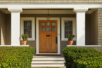 Photo of a mid-sized traditional entryway in Houston.