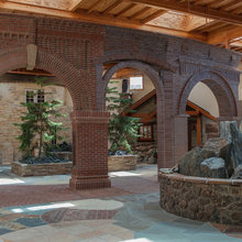 Showroom/masonry
