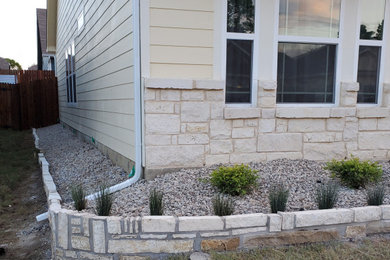 Inspiration for a modern home design remodel in Dallas