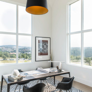 Peninsula Residence