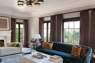 Example of a transitional living room design in Los Angeles