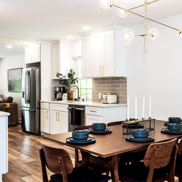 Ice White Shaker Cabinets