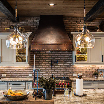 Hammered Copper Wall Mounted Correa Range Hood with Screen Filters (HV-CORREA36)