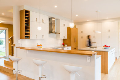 Minimalist kitchen photo in Boston