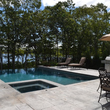 Vanishing Edge - New Seabury