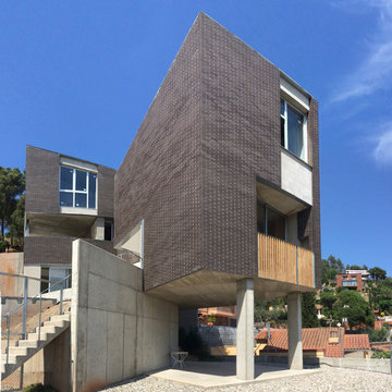 HOUSING IN COLLSEROLA
