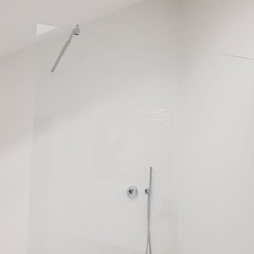 Baño minimalista