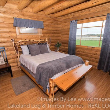 Lakeland Log Homes Model, MN (L10041)