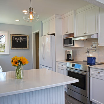 Clean and Creative Kitchen to Brighten Your Day