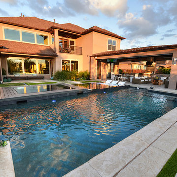 Modern Swimming Pool with Travertine