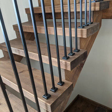 Plain 1/2" Solid Square Shaft Baluster combined with Modern Shoes - Black.
