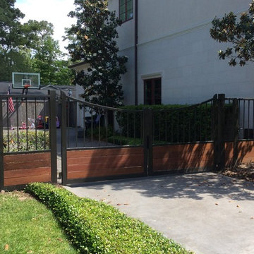 Carriage Gate