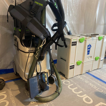 Dustless popcorn removal
