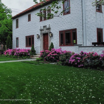 Simple Foundation Planting Design