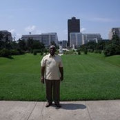 Leonard Lewiss foto