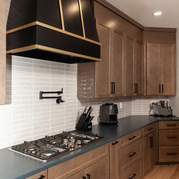 MAPLE LATTE KITCHEN REMODEL