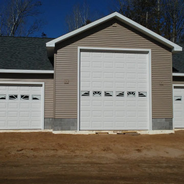 Garages & Outbuildings