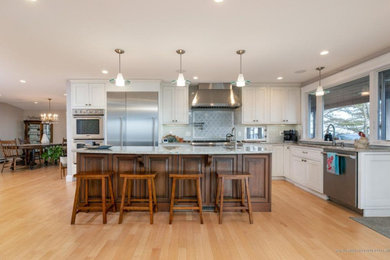 Transitional kitchen photo in Boston