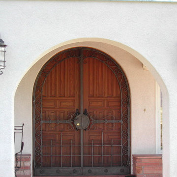 Custom Front Entry Screen Door with Light Fixtures