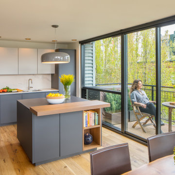 BANNER LOFT