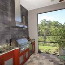 Outdoor Kitchen
