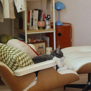 Eames Lounge Chair and Ottoman - Ivory White