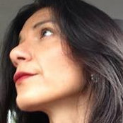 Polyana Araujos foto