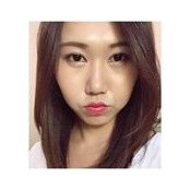 Stephanie Lee's photo