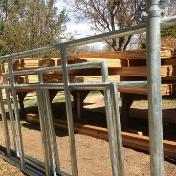 Bowie St - Cedar Fence & Concrete Retaining Wall - Wolflin