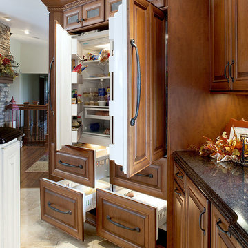Door style: Cambridge | Species: Cherry | Finish: Vintage Autumn