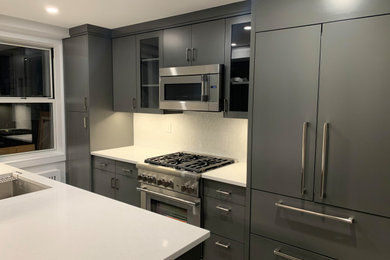 Kitchen - kitchen idea in New York