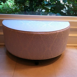 OTTOMANS - Products