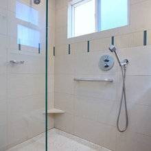 shower in guest room