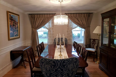 This is an example of a dining room in Boston.