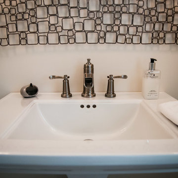 Weldon Powder Room