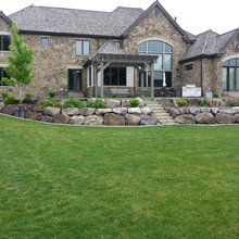 boulder retaining wall