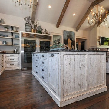Kitchen Family Room