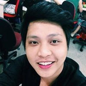 Vũ Hùng's photo