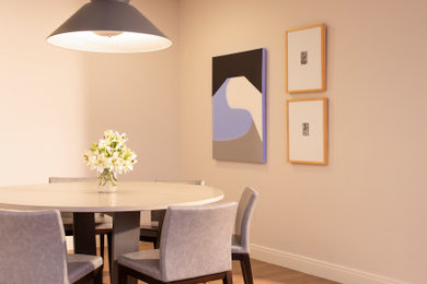 Example of a dining room design in Salt Lake City