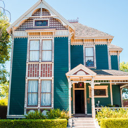 Victorian Home - Paint