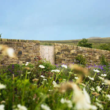 Garden with a View by Barnes Walker Landscape Architects, Manchester
