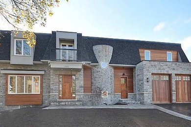 Example of a classic exterior home design in Toronto