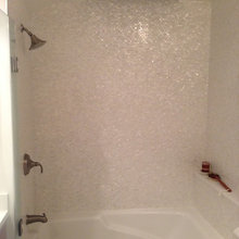 Elle bathroom