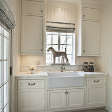 Kitchen Pulls, Knobs, Bins, Countertops