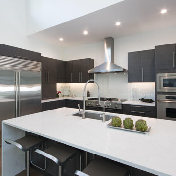 Saugatuck Contemporary Info