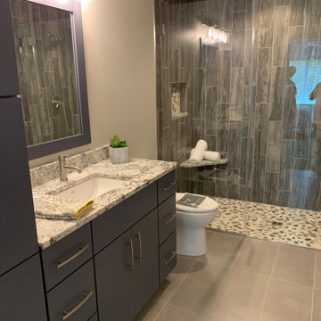 Bathroom in Grey