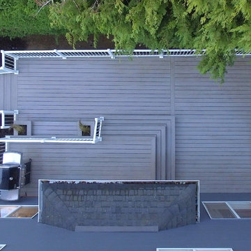 Kirkland, Market Contemporary Deck